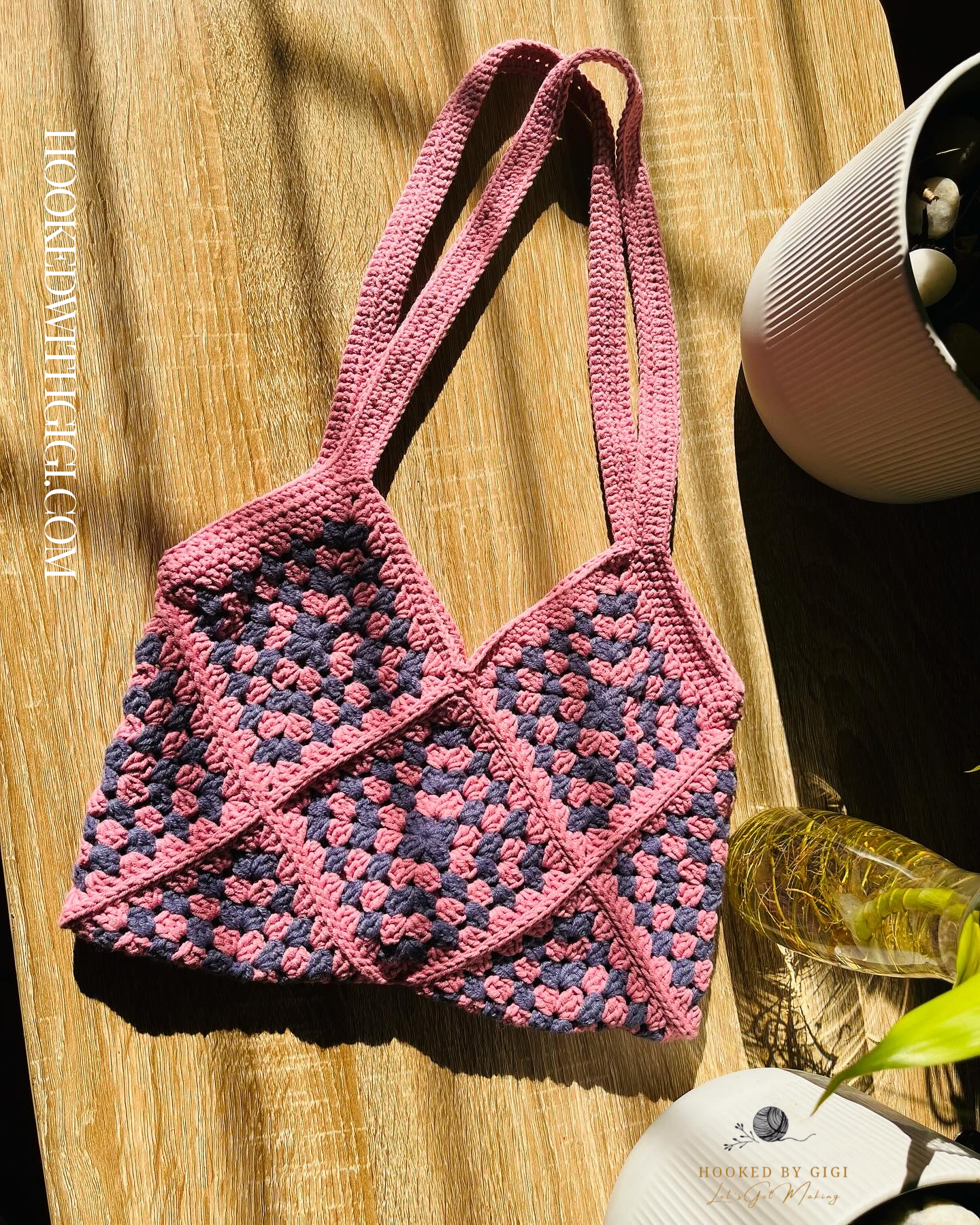 How to Crochet Gigi’s Granny Square Tote